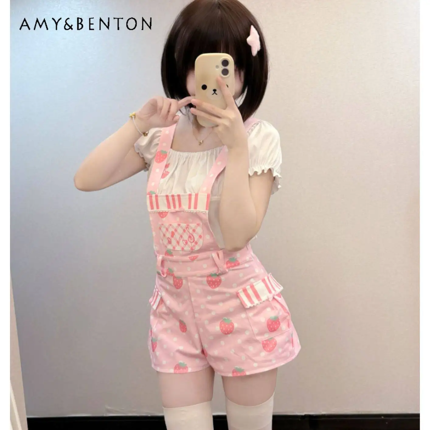Original Cute Girl Style Cartoon Print Strap Shorts Puff Sleeve Shirt Two-piece Set Summer Japanese Sweet Pink Overalls Outfits
Original Cute Girl Style Cartoon Print Strap Shorts Puff Sleeve Shirt Two-piece Set Summer Japanese Sweet Pink Overalls Outfits
