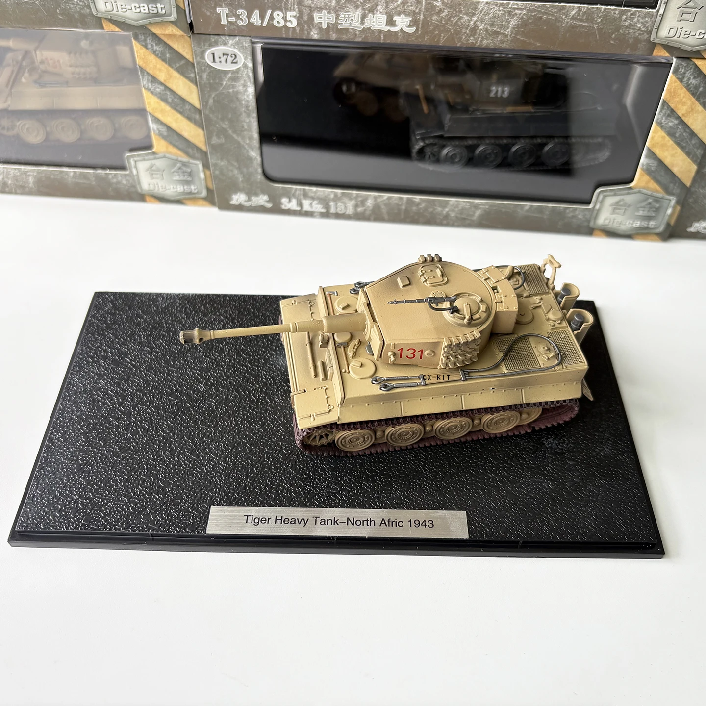 1/72 Scale German Tiger Heavy Tank 1943 Alloy Diecast Finished Military Tank Model Toy Collection Display Gift
1/72 Scale German Tiger Heavy Tank 1943 Alloy Diecast Finished Military Tank Model Toy Collection Display Gift