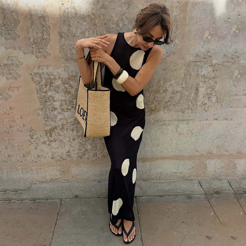 Ticketsx Elegant Polka Dots Dress Women's See Through O Neck Sleeveless Knitted Long Dress Female Beach Holiday Casual Dresses
Ticketsx Elegant Polka Dots Dress Women's See Through O Neck Sleeveless Knitted Long Dress Female Beach Holiday Casual Dresses