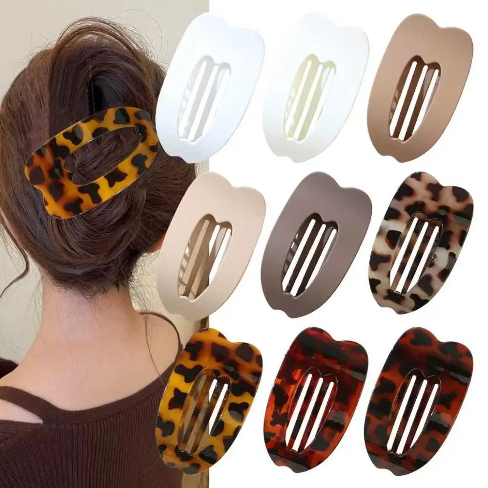 Korean Style Oval Hair Clips Leopard Acrylic Hair Claws Matte Barrettes Hair Accessories
Korean Style Oval Hair Clips Leopard Acrylic Hair Claws Matte Barrettes Hair Accessories