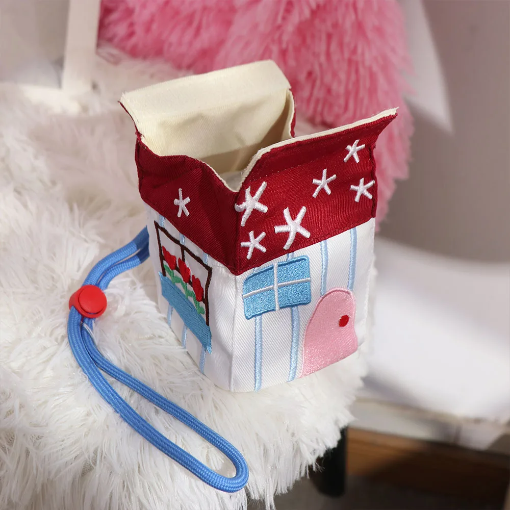 Cottage Style Large Capacity Cartoon House Earphone Bag Mini Embroidery Coin Purse Red Polyester Storage Bag Gift
Cottage Style Large Capacity Cartoon House Earphone Bag Mini Embroidery Coin Purse Red Polyester Storage Bag Gift