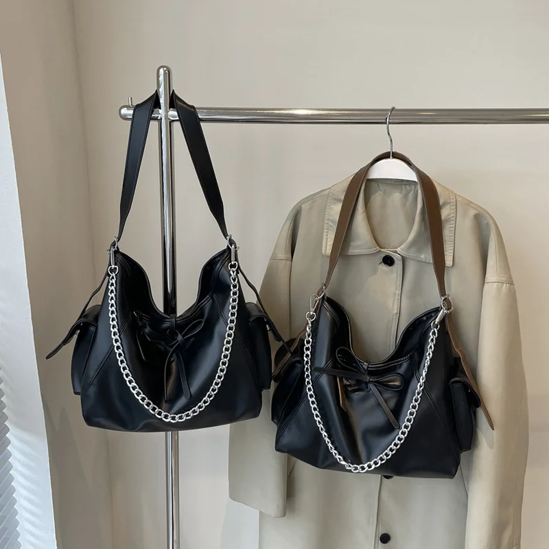 2025 New Messenger Tote Bag - Women's Chain Strap Shoulder Purse, Spacious & Stylish, Trendy Commuter Bag, High-End Design
2025 New Messenger Tote Bag - Women's Chain Strap Shoulder Purse, Spacious & Stylish, Trendy Commuter Bag, High-End Design