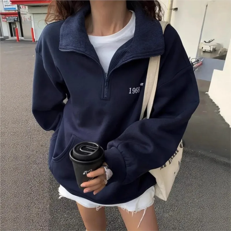 Новинка 2025, осенне-зимний женский модный свободный пуловер, повседневный полуоткрытый спортивный свитшот с длинными рукавами, повседневный уличный стиль
Новинка 2025, осенне-зимний женский модный свободный пуловер, повседневный полуоткрытый спортивный свитшот с длинными рукавами, повседневный уличный стиль