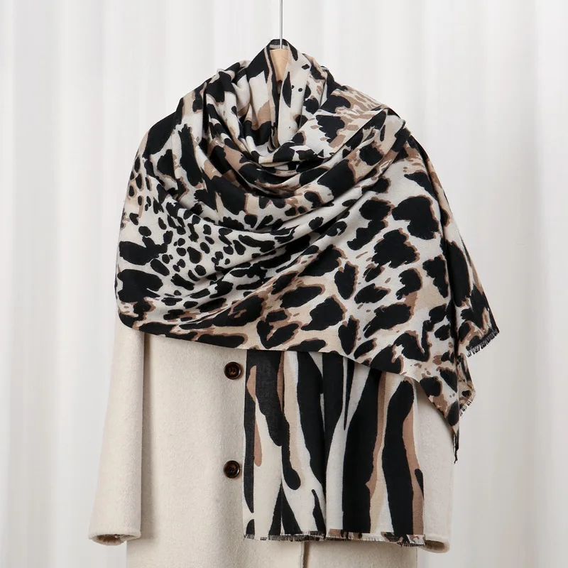 Faux Cashmere Printed Scarf for Women Wild Leopard Simple Shawl Skin-friendly Warm Luxury All-match 180x88cm Autumn Winter New
Faux Cashmere Printed Scarf for Women Wild Leopard Simple Shawl Skin-friendly Warm Luxury All-match 180x88cm Autumn Winter New
