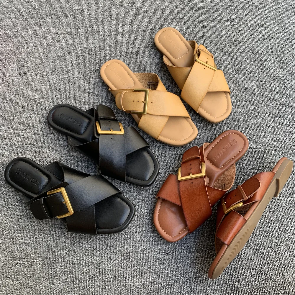 Soft Leather Casual Flip-flops for Summer with Retro Flat Beach Sandals for Women Босоножки Женские Hot Selling
Soft Leather Casual Flip-flops for Summer with Retro Flat Beach Sandals for Women Босоножки Женские Hot Selling