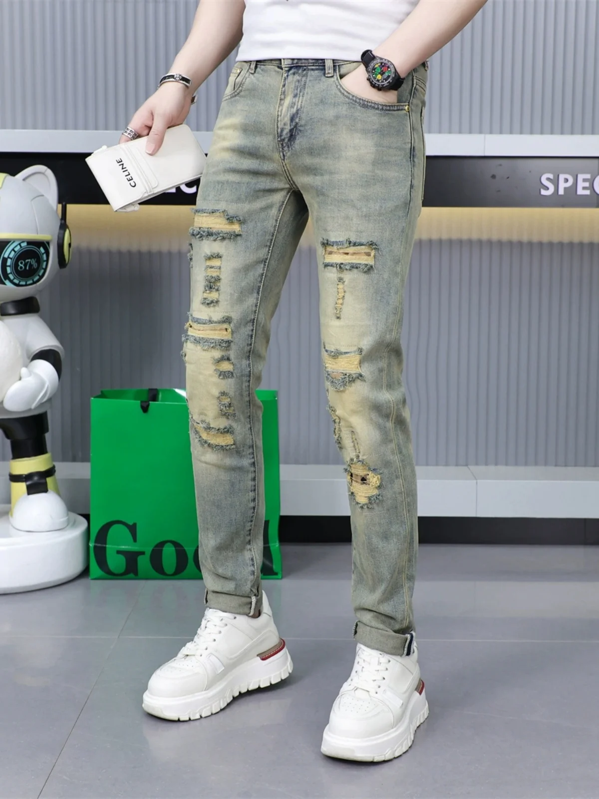 Retro American High Street Sle Men's Embroidered Hole Jeans Spring Autumn Casual Slim Fit Trendy Casual Long Pants
Retro American High Street Sle Men's Embroidered Hole Jeans Spring Autumn Casual Slim Fit Trendy Casual Long Pants
