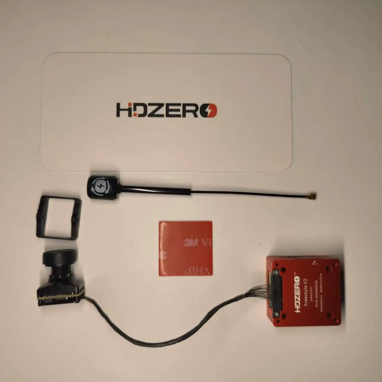 Комплект HDZero Freestyle V2 KIT HDZ3132: Цифровой видеопередатчик 5.8ГГц для FPV-дронов, фристайла и радиоуправляемых квадрокоптеров дальнего действия
Комплект HDZero Freestyle V2 KIT HDZ3132: Цифровой видеопередатчик 5.8ГГц для FPV-дронов, фристайла и радиоуправляемых квадрокоптеров дальнего действия