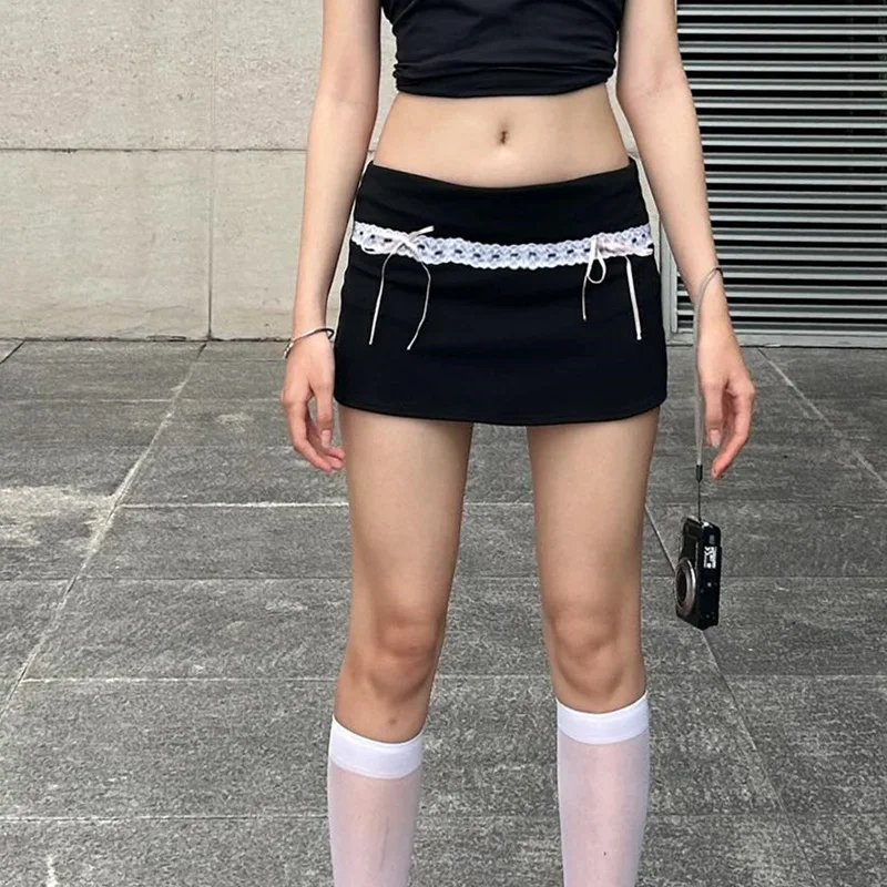 Casual Women Outfit Simple High Streetwear Lace Bow Patchwork Slip Elastic Mini Skirt Aesthetic Streetwear
Casual Women Outfit Simple High Streetwear Lace Bow Patchwork Slip Elastic Mini Skirt Aesthetic Streetwear