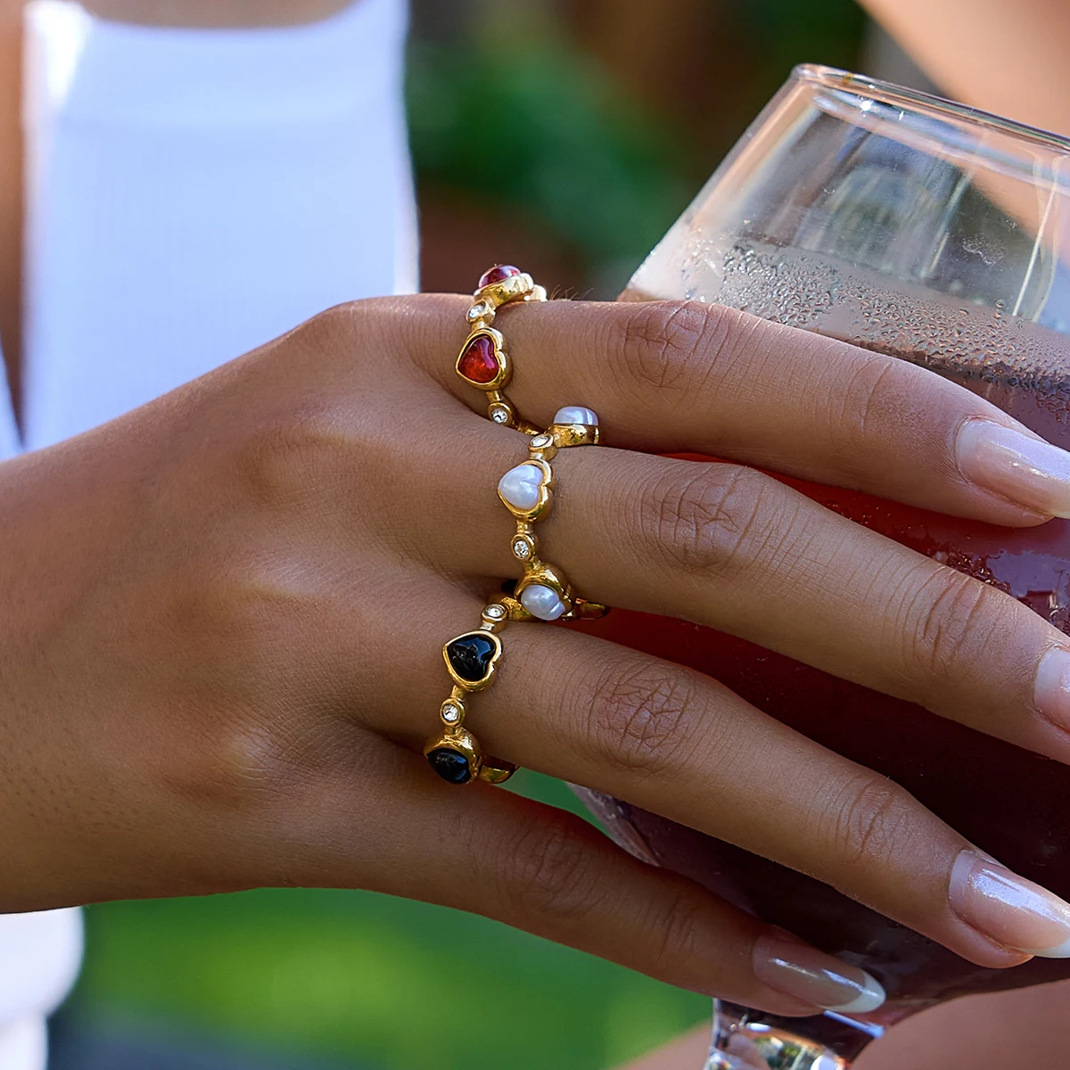 AIKOER Vintage 18K Gold Color Plated Stainless Steel Round Acrylic Pearl White Color Rhinestone Ring Women's Jewelry Party Gift
AIKOER Vintage 18K Gold Color Plated Stainless Steel Round Acrylic Pearl White Color Rhinestone Ring Women's Jewelry Party Gift