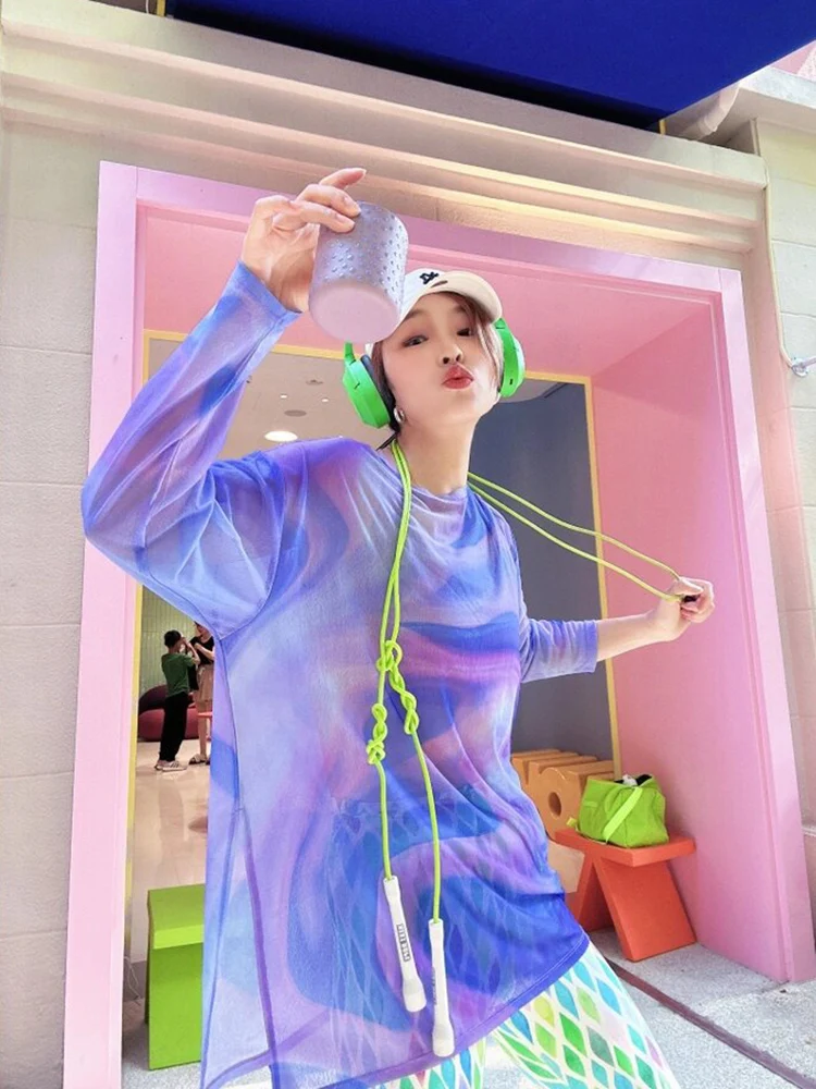 Женская летняя новая свободная длинная футболка из ледяного шелка для занятий спортом в тренажерном зале, йоги, модная футболка с защитой от ультрафиолета
Женская летняя новая свободная длинная футболка из ледяного шелка для занятий спортом в тренажерном зале, йоги, модная футболка с защитой от ультрафиолета