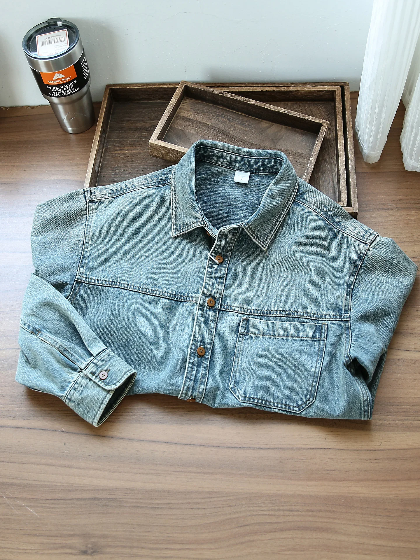Fall New Heavyweight American Retro Workwear Denim Shirt Loose Casual Washed Outerwear Button up Long Sleeve Cotton Polyester...
Fall New Heavyweight American Retro Workwear Denim Shirt Loose Casual Washed Outerwear Button up Long Sleeve Cotton Polyester...