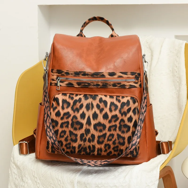 2025 Новый женский рюкзак, повседневный простой модный нишевый рюкзак большой вместимости, уличная дорожная сумка для женщин
2025 Новый женский рюкзак, повседневный простой модный нишевый рюкзак большой вместимости, уличная дорожная сумка для женщин