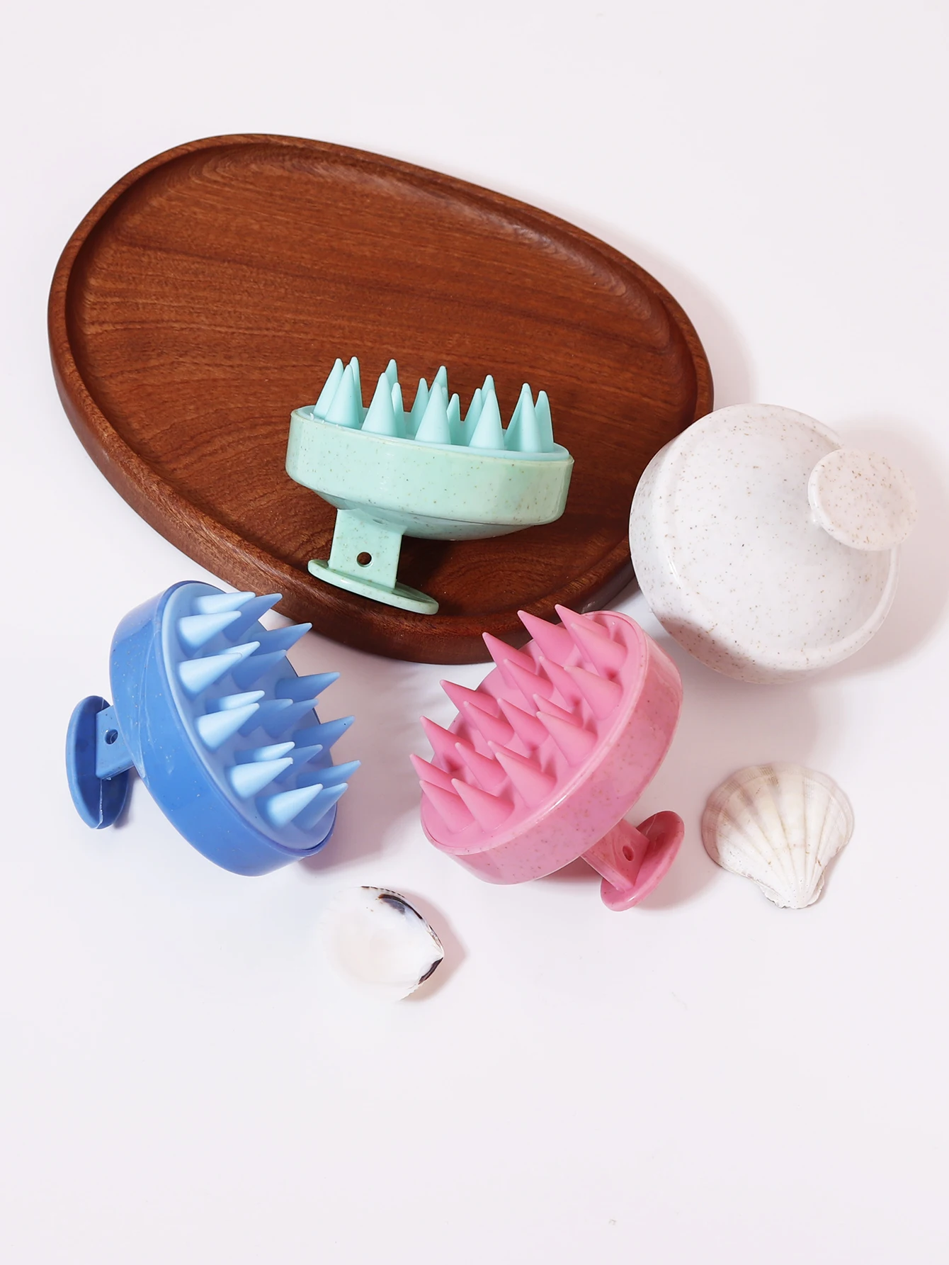 Hair wash brush, silicone scalp massage comb, soft body massage brush, beauty and hairdressing tool Special for real hair wigs
Hair wash brush, silicone scalp massage comb, soft body massage brush, beauty and hairdressing tool Special for real hair wigs