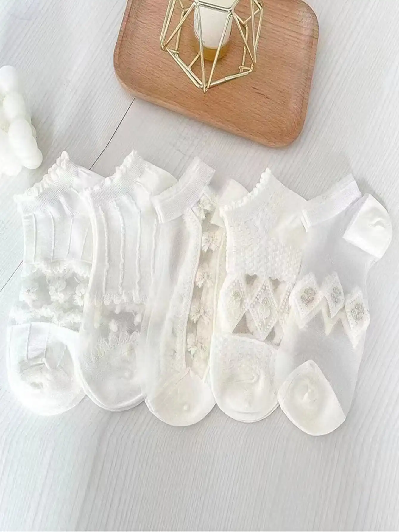 5 pairs Bow Pattern Ankle Invisable Socks Low Tube Casual Style With Patterns Cute and Graceful In Cream White Comfortable
5 pairs Bow Pattern Ankle Invisable Socks Low Tube Casual Style With Patterns Cute and Graceful In Cream White Comfortable