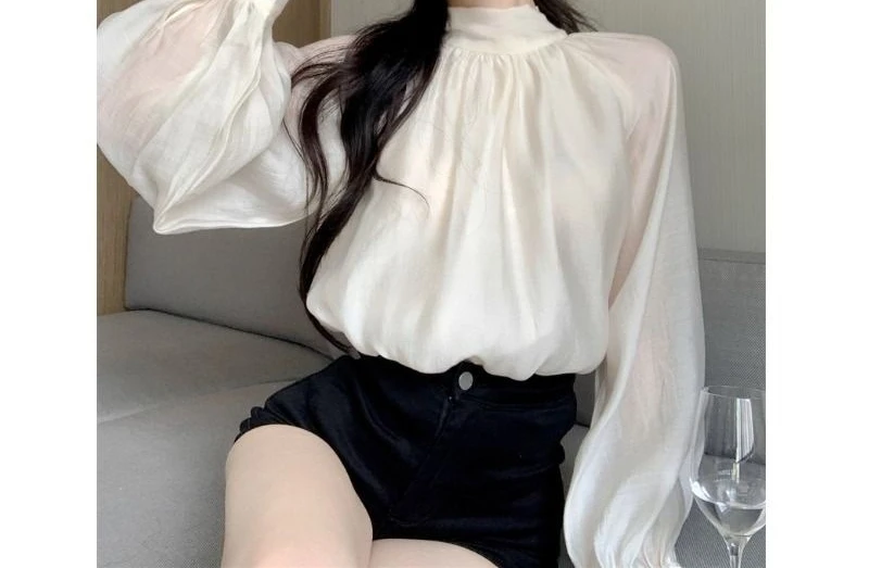 Весенне-осенняя новая элегантная темпераментная рубашка с галстуком-бабочкой, женская свободная рубашка
Весенне-осенняя новая элегантная темпераментная рубашка с галстуком-бабочкой, женская свободная рубашка