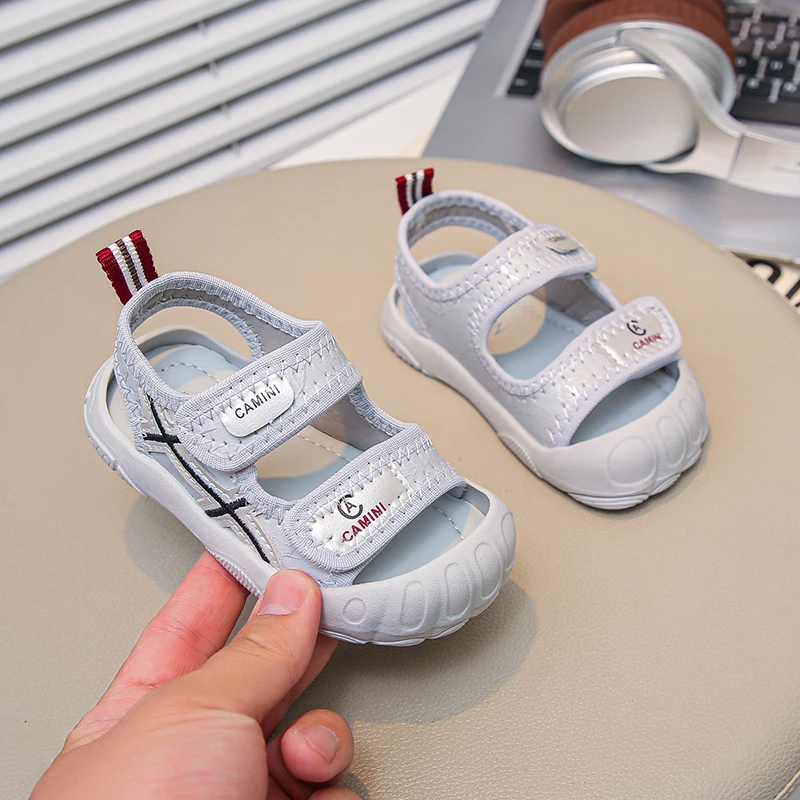 Kids Closed Toe Anti-collision Sport Sandals Boys Girls Breathable Mesh Adjustable Double Velcro Strap Non-slip
Kids Closed Toe Anti-collision Sport Sandals Boys Girls Breathable Mesh Adjustable Double Velcro Strap Non-slip