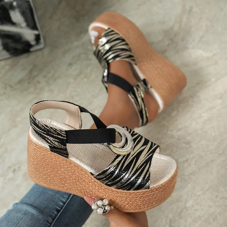 2024 Platform Sandals for Women Peep Toe High Wedges Heel Summer Shoes Plus Size 43 Casual Comfortable Walking Sandals for Women
2024 Platform Sandals for Women Peep Toe High Wedges Heel Summer Shoes Plus Size 43 Casual Comfortable Walking Sandals for Women