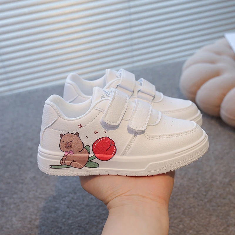 Fashion Girls White Shoes Boys Casual Sneakers with Cartoon Capybara Prints Non-slip Classic Kids Sports Skate Shoes Size 21-38
Fashion Girls White Shoes Boys Casual Sneakers with Cartoon Capybara Prints Non-slip Classic Kids Sports Skate Shoes Size 21-38