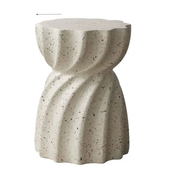 Nordic , bedside table, creative small cafe side , balcony TV cabinet coffee table
Nordic , bedside table, creative small cafe side , balcony TV cabinet coffee table