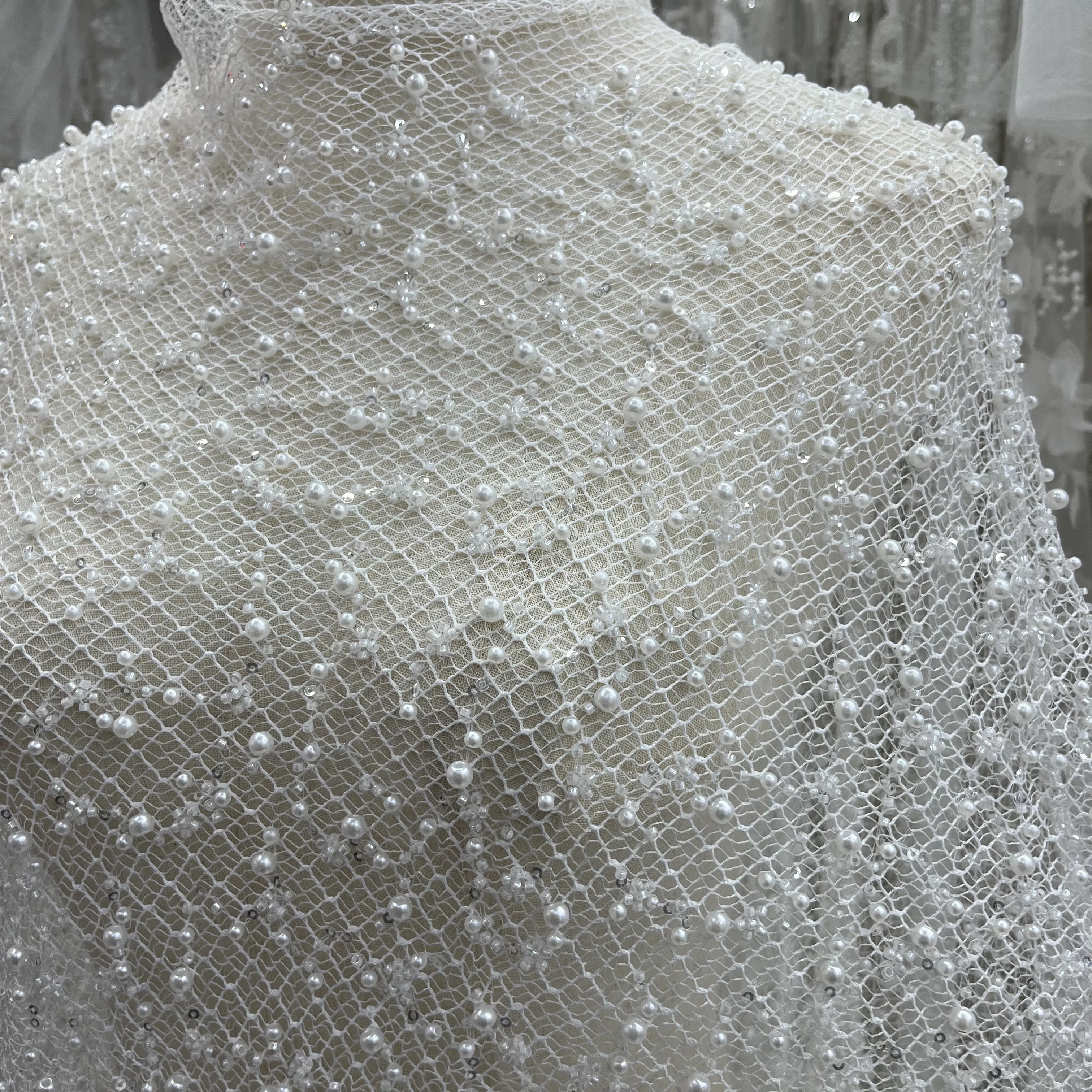 Unique Design Multi-Size Pearl Lace Fabric Embroidery Private Customized Clothing Wedding Fabrics
Unique Design Multi-Size Pearl Lace Fabric Embroidery Private Customized Clothing Wedding Fabrics