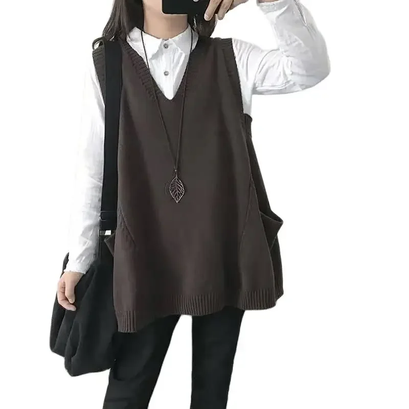 Women's Knitted V-Neck Vest Sleeveless Pullovers Loose Waistcoat Knitted Fit Knit Streetwear Wild Outgoing
Women's Knitted V-Neck Vest Sleeveless Pullovers Loose Waistcoat Knitted Fit Knit Streetwear Wild Outgoing
