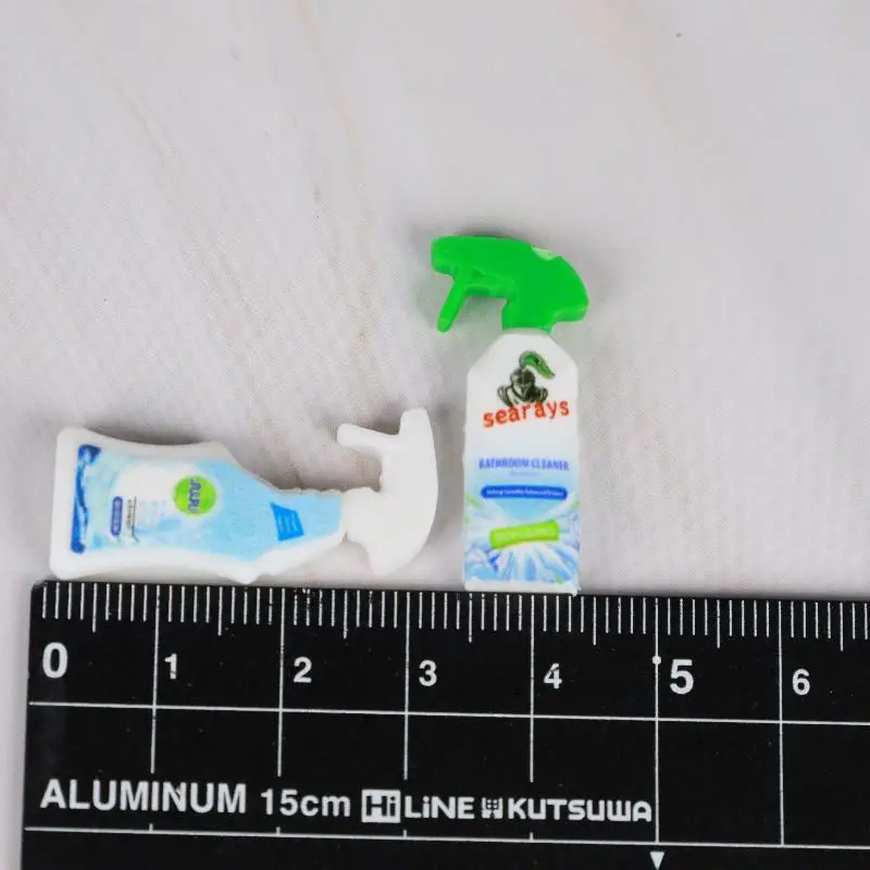1/12 Dollhouse Miniature Bathroom Kitchen Toilet Scene Decoration Doll Accessory 2Pcs Mini Simulation Cleaning Agent Model
1/12 Dollhouse Miniature Bathroom Kitchen Toilet Scene Decoration Doll Accessory 2Pcs Mini Simulation Cleaning Agent Model