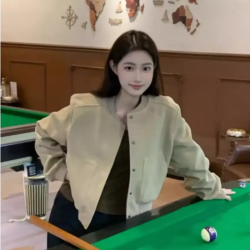 American Retro Solid Short Baseball Jacket for Women Spring Autumn Casual Commuting Loose Coat Top Fashion Women's Clothing
American Retro Solid Short Baseball Jacket for Women Spring Autumn Casual Commuting Loose Coat Top Fashion Women's Clothing