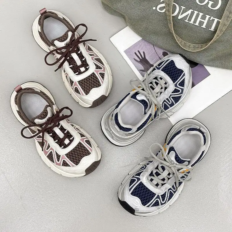 Women's Sport Shoes Soft Bottom Genuine Leather Thick Bottom Dad Shoes Breathable Mesh Versatile Casual Style Spring Season
Women's Sport Shoes Soft Bottom Genuine Leather Thick Bottom Dad Shoes Breathable Mesh Versatile Casual Style Spring Season