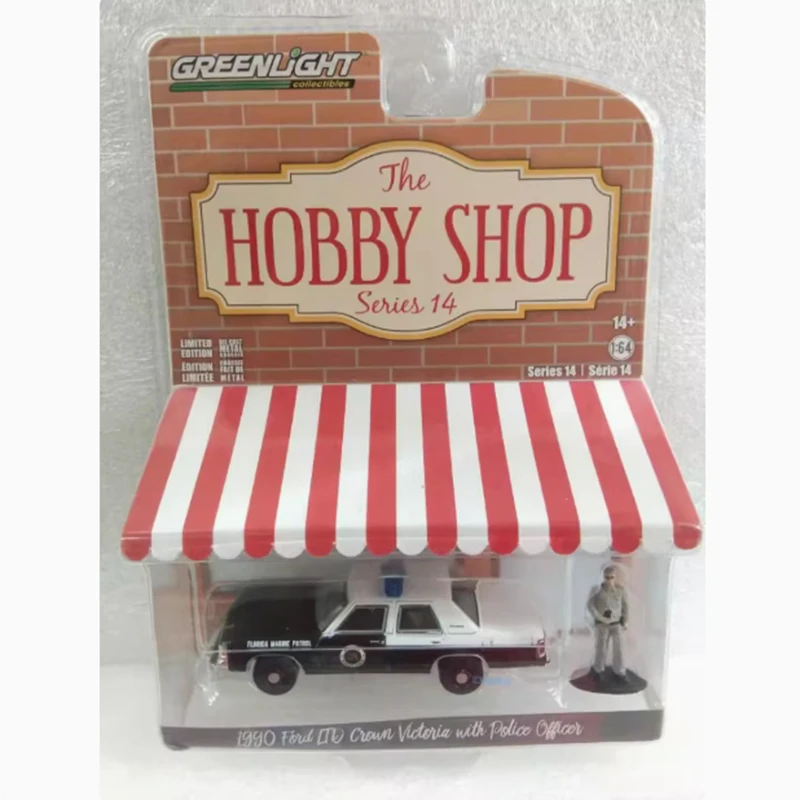 GreenLight 1:64 1990 Корона Виктории Патруль с куклой из сплава, имитация модели автомобиля, классический сувенир для взрослых, подарок, статический дисплей 
GreenLight 1:64 1990 Корона Виктории Патруль с куклой из сплава, имитация модели автомобиля, классический сувенир для взрослых, подарок, статический дисплей