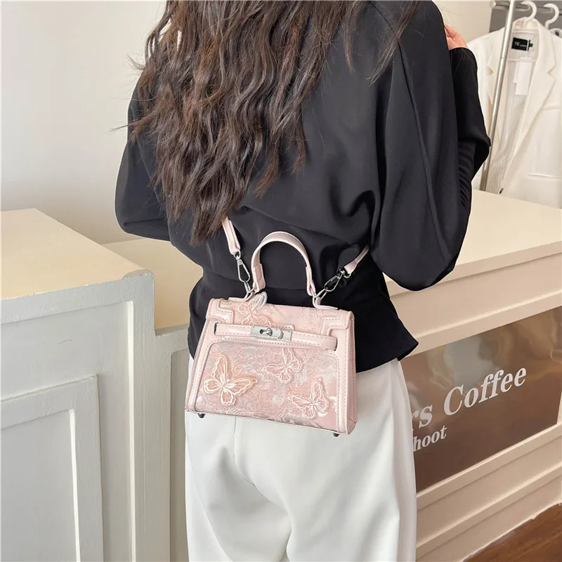 2025 Summer New! Women's Niche - Designed Square Crossbody Bag - Stylish All- Match, High End Aesthetic Versatile Shoulder Carry
2025 Summer New! Women's Niche - Designed Square Crossbody Bag - Stylish All- Match, High End Aesthetic Versatile Shoulder Carry