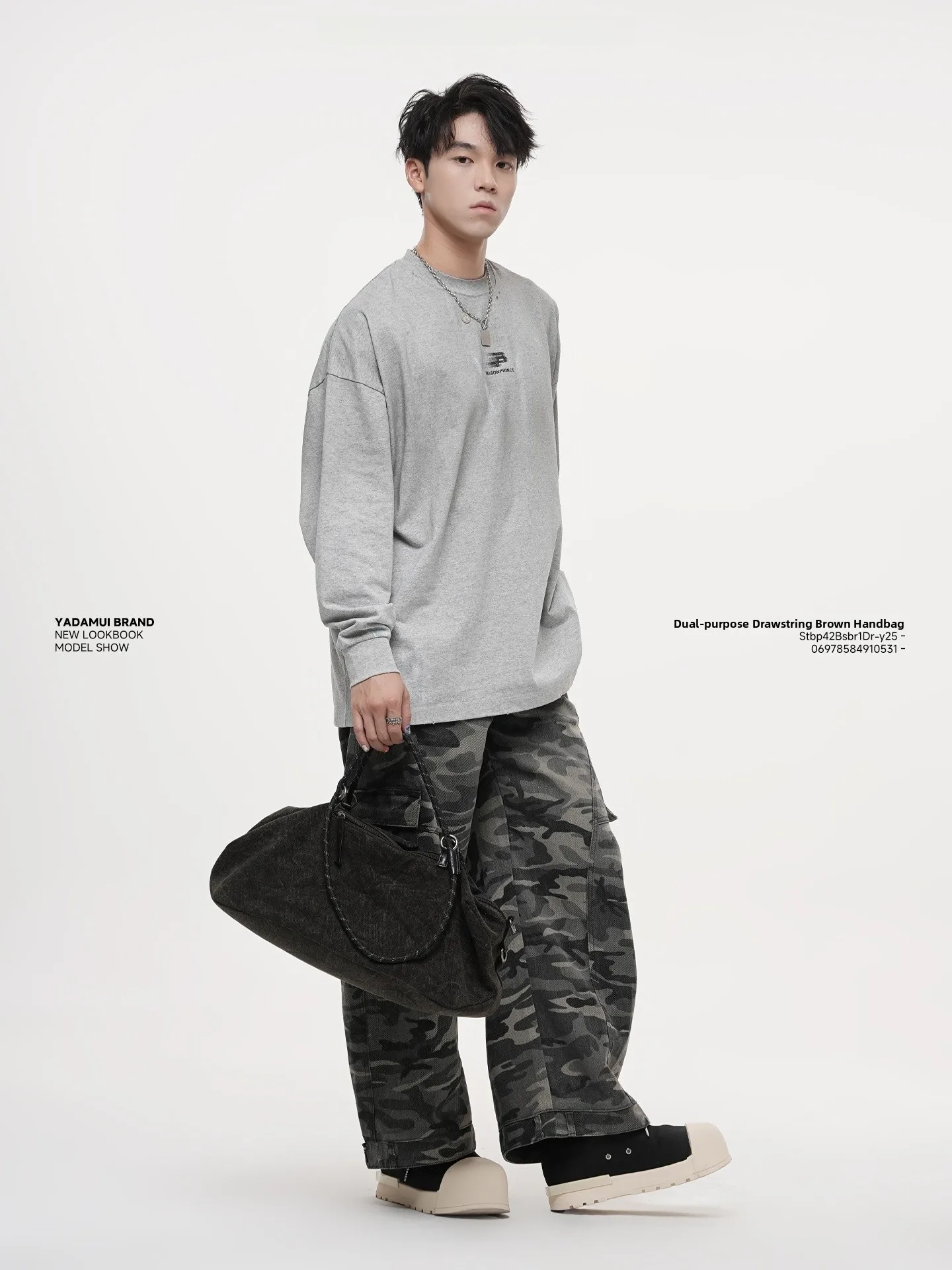 Black Field Quiver Small Batch Design Canvas Bag Commuter Men's Single Shoulder Slant Carry Handbag Casual Style Zipper Closure
Black Field Quiver Small Batch Design Canvas Bag Commuter Men's Single Shoulder Slant Carry Handbag Casual Style Zipper Closure