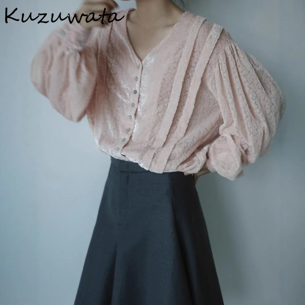 Kuzuwata Velvet V Neck Lantern Sleeve Sweet Ropa Mujer French Loose Slim All-match Blusas Japan Crochet Ruched Literary Shirts
Kuzuwata Velvet V Neck Lantern Sleeve Sweet Ropa Mujer French Loose Slim All-match Blusas Japan Crochet Ruched Literary Shirts