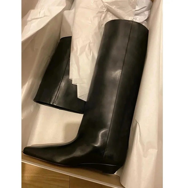 Black Slip-On Wedge Long Knight Boots Women Wonter 2025 Pointed Toe Knee High Boots Fashion Shoes for Women
Black Slip-On Wedge Long Knight Boots Women Wonter 2025 Pointed Toe Knee High Boots Fashion Shoes for Women