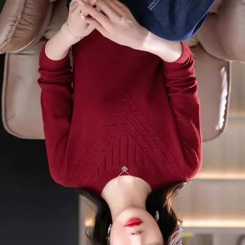 Women Pullovers Sweater Autumn Winter New Mother's High Quality Knitted Solid Soft Bottoming Shirts Lady Jumpers Sweaters Female
Women Pullovers Sweater Autumn Winter New Mother's High Quality Knitted Solid Soft Bottoming Shirts Lady Jumpers Sweaters Female