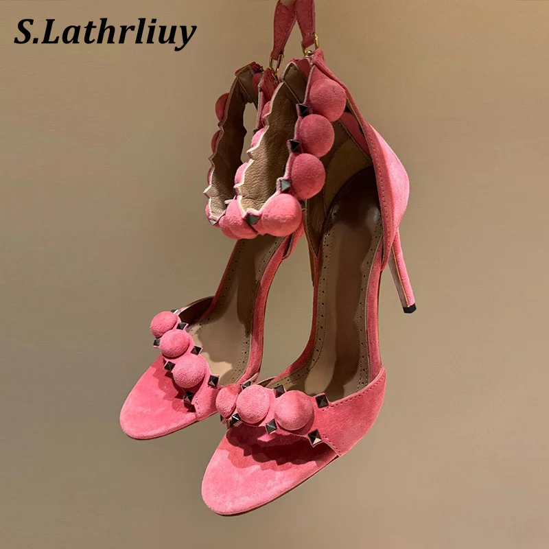 Summer Metal Rivets High Heels Women One Word Strap Open Toe Sandals Back Zipper Thin Heels Sandalias Fashion Party Dress Shoes
Summer Metal Rivets High Heels Women One Word Strap Open Toe Sandals Back Zipper Thin Heels Sandalias Fashion Party Dress Shoes