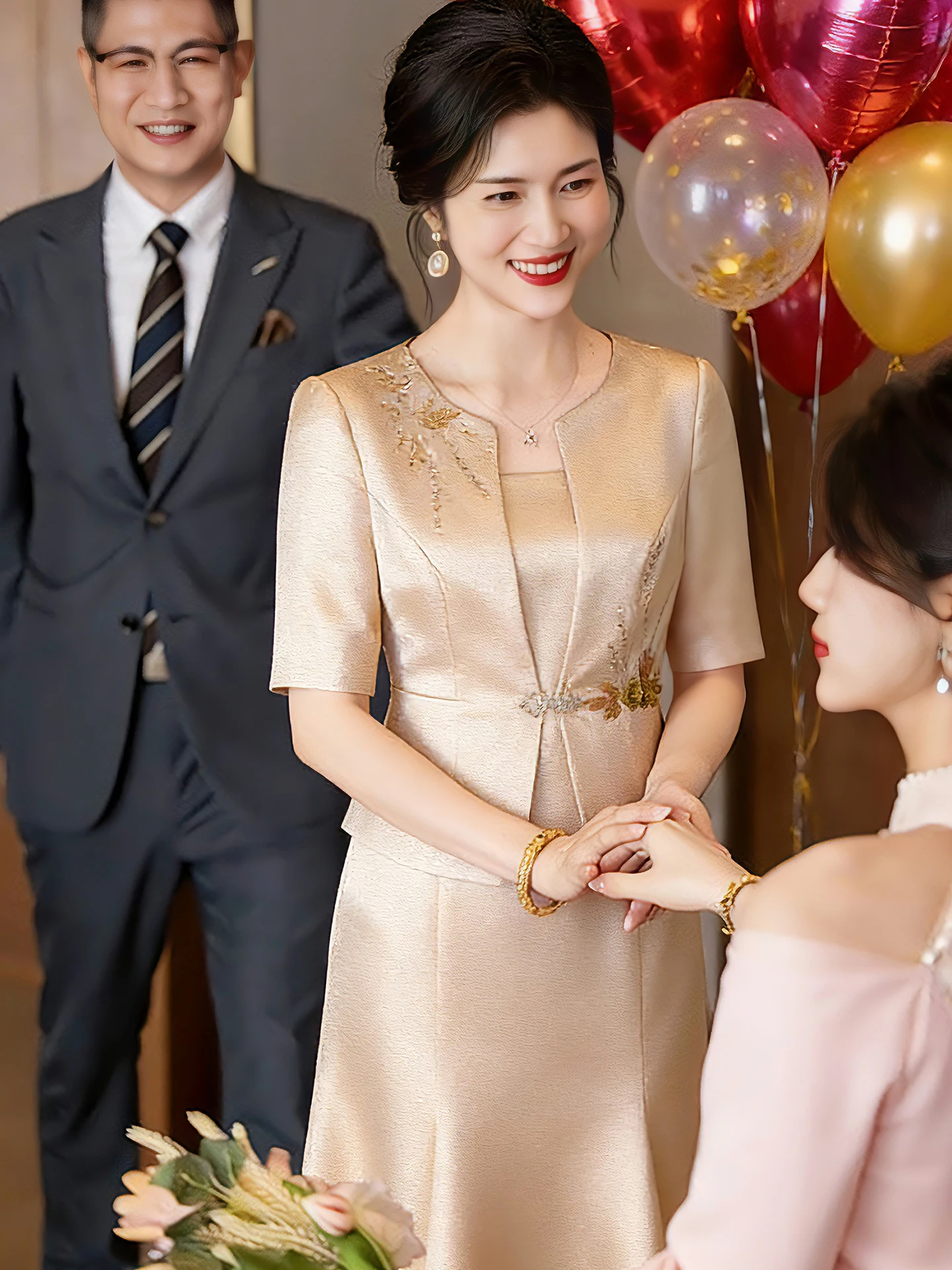 Champagne Color Young Mom Wedding Dress Elegant Slimming Personality Mid-Length Polyester Fiber Standard Fit Zipper Closure
Champagne Color Young Mom Wedding Dress Elegant Slimming Personality Mid-Length Polyester Fiber Standard Fit Zipper Closure