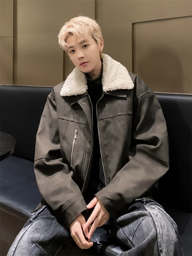 Men's Winter Thiened Cotton Jaet Lamb Collar Turn-down Collar Warmth Faionable Workwear Sle Casual Outerwear
Men's Winter Thiened Cotton Jaet Lamb Collar Turn-down Collar Warmth Faionable Workwear Sle Casual Outerwear