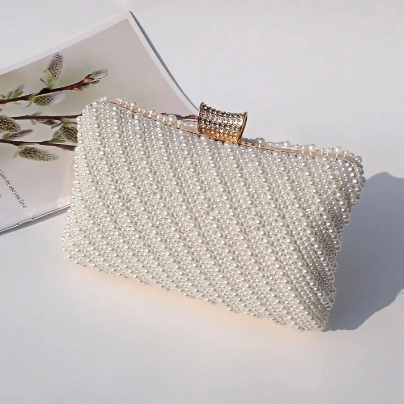 White Pearl Evening Bag Hard Shell Rhinestone Kiss Lock Bridal Wedding Clutch Purse Elegant Ladies Cocktail Formal Handbag
White Pearl Evening Bag Hard Shell Rhinestone Kiss Lock Bridal Wedding Clutch Purse Elegant Ladies Cocktail Formal Handbag