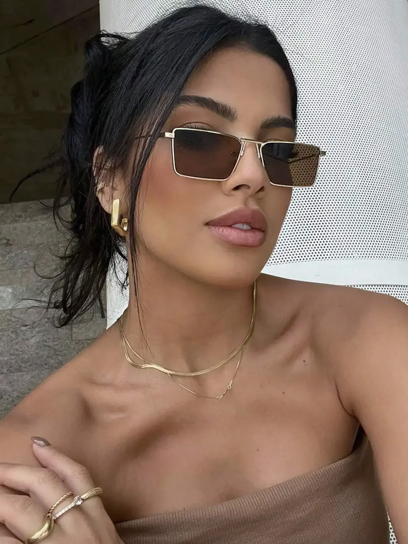 1pc Metal Square Fashion Glasses Small Frame, Vintage, Fashion Glasses, And Personalized Daily Attire, Beach Accessories, Hallow
1pc Metal Square Fashion Glasses Small Frame, Vintage, Fashion Glasses, And Personalized Daily Attire, Beach Accessories, Hallow