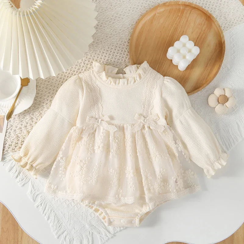 0-2 Years Old Baby Clothes Autumn Infant Girl Romper Flower Embroidered Decorative Long Sleeved Dress Girl Cute Princess Dress
0-2 Years Old Baby Clothes Autumn Infant Girl Romper Flower Embroidered Decorative Long Sleeved Dress Girl Cute Princess Dress