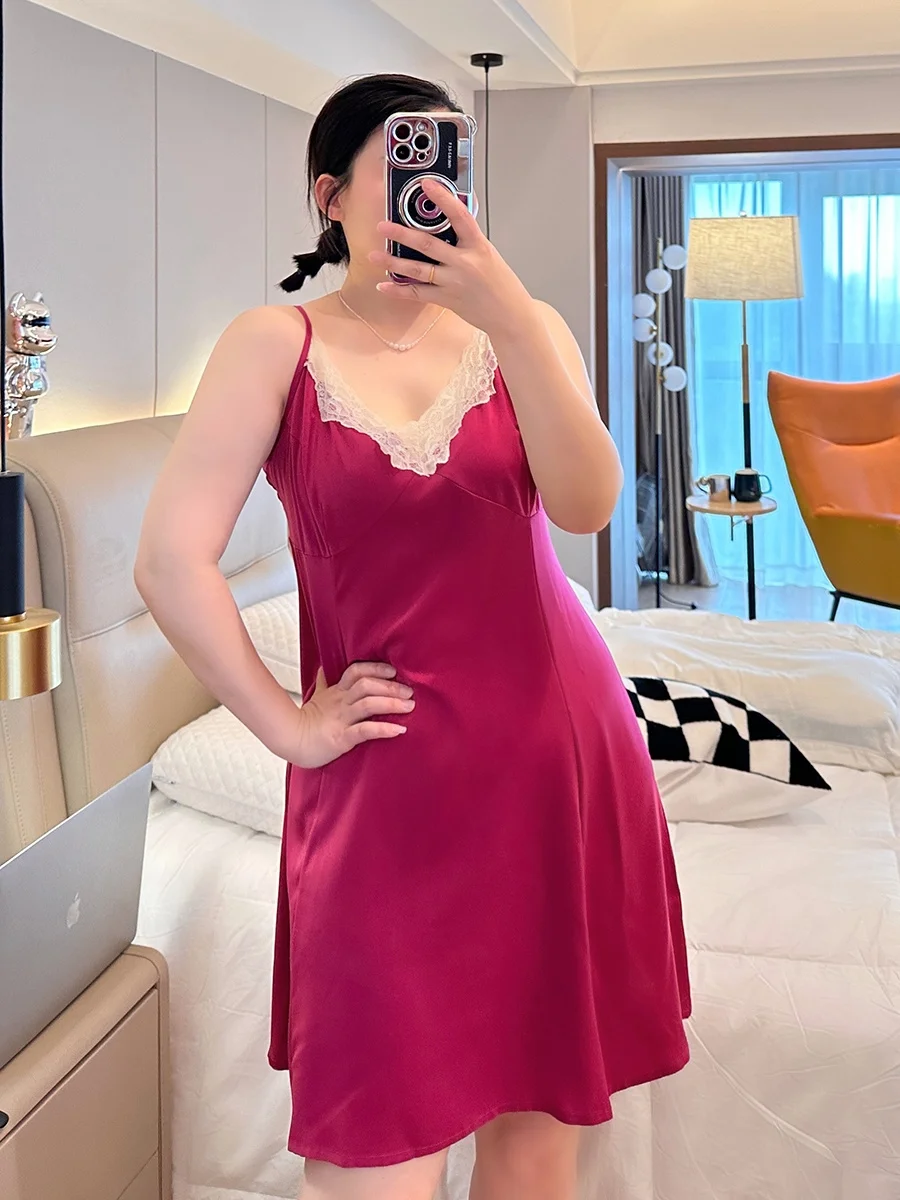 plus Size Women's Lace Backless V-Neck Mid-Length Sleepwear Home Clothes Sexy Splice Decorative Summer Thin Fabric Sleeveless
plus Size Women's Lace Backless V-Neck Mid-Length Sleepwear Home Clothes Sexy Splice Decorative Summer Thin Fabric Sleeveless