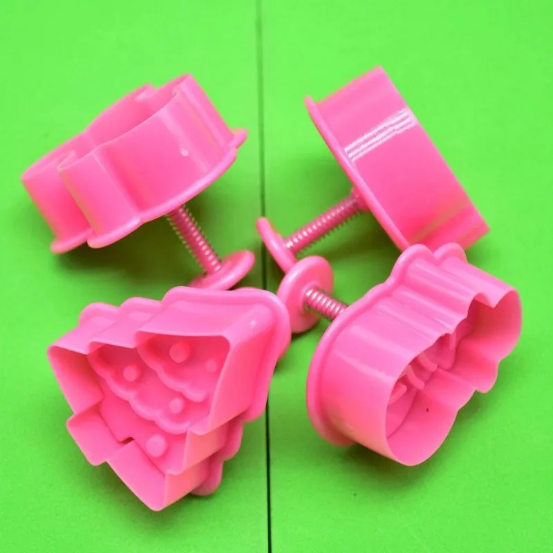 4Pcs Christmas Cookies Fondant Mould Cake Chocolate Baking Decor
4Pcs Christmas Cookies Fondant Mould Cake Chocolate Baking Decor