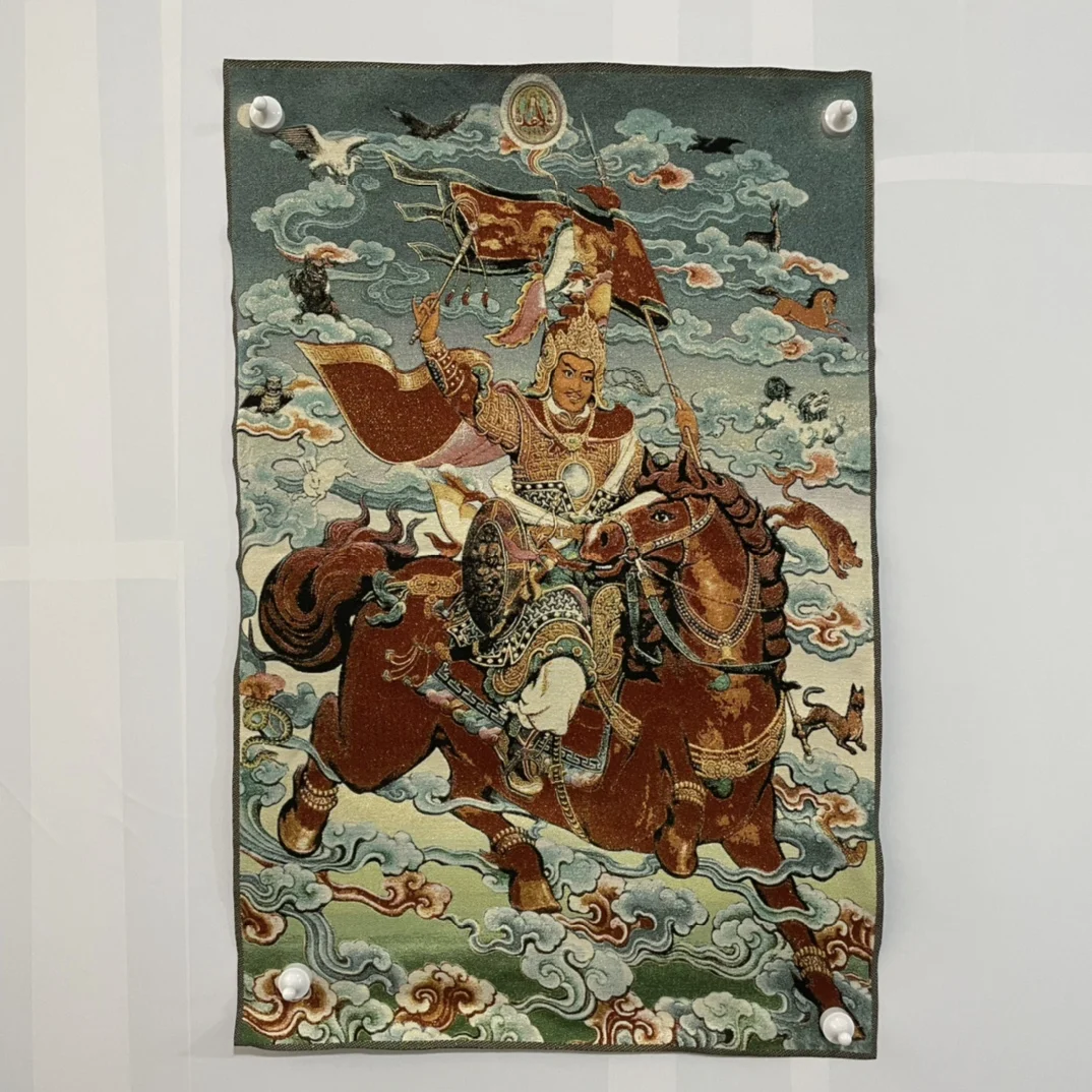 Master Lianhuasheng Tibet Buddha Statue Religious Silk Thangka Brocade Painting Gold Cloth Weaving Embroidery
Master Lianhuasheng Tibet Buddha Statue Religious Silk Thangka Brocade Painting Gold Cloth Weaving Embroidery