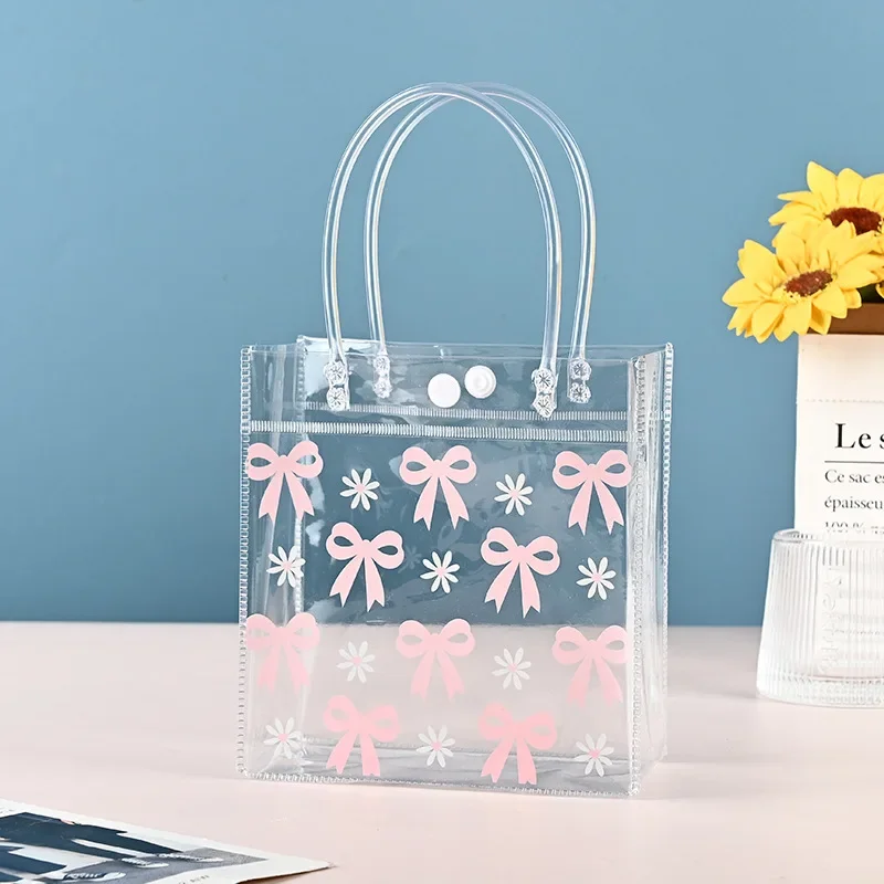 High Quality PVC Transparent Flexible Tote Bag Flower Grocery Bag Large Capacity Shopping Bag Packaging Bags Hand Gift Bags
High Quality PVC Transparent Flexible Tote Bag Flower Grocery Bag Large Capacity Shopping Bag Packaging Bags Hand Gift Bags