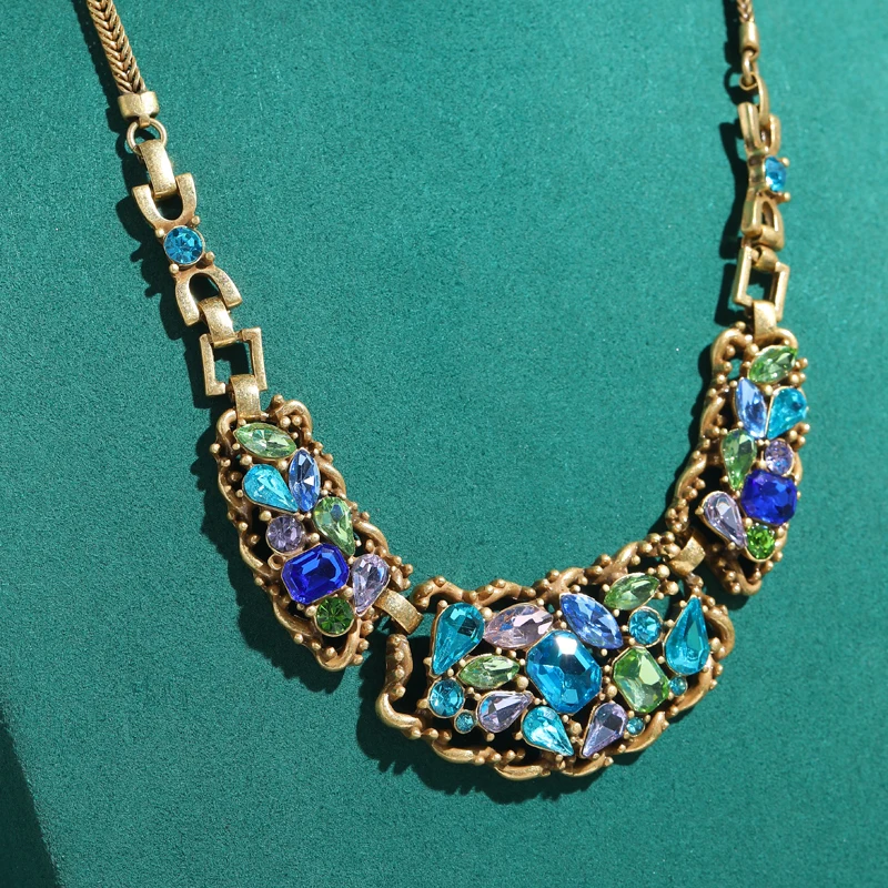 Vintage Chokers Crystal Necklaces For Woman Blue Square Water Droplet Antique Gold Color Flower Jewelry Accessories New 2026
Vintage Chokers Crystal Necklaces For Woman Blue Square Water Droplet Antique Gold Color Flower Jewelry Accessories New 2026