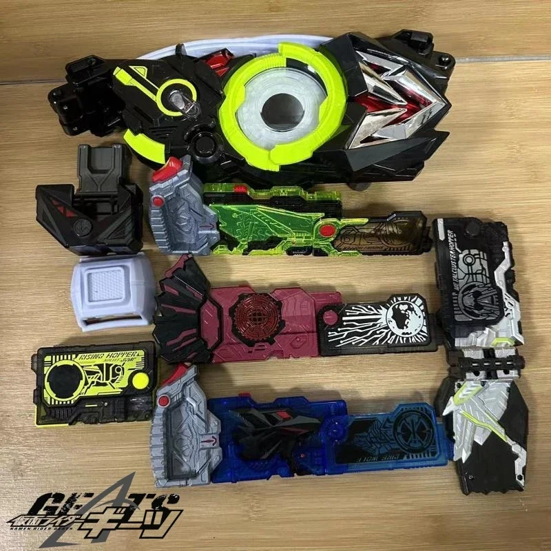 Kamen Rider CSM маскарадный Райдер DX Zero One, летающий ремень, модель драйвера, коллекционная игрушка
Kamen Rider CSM маскарадный Райдер DX Zero One, летающий ремень, модель драйвера, коллекционная игрушка