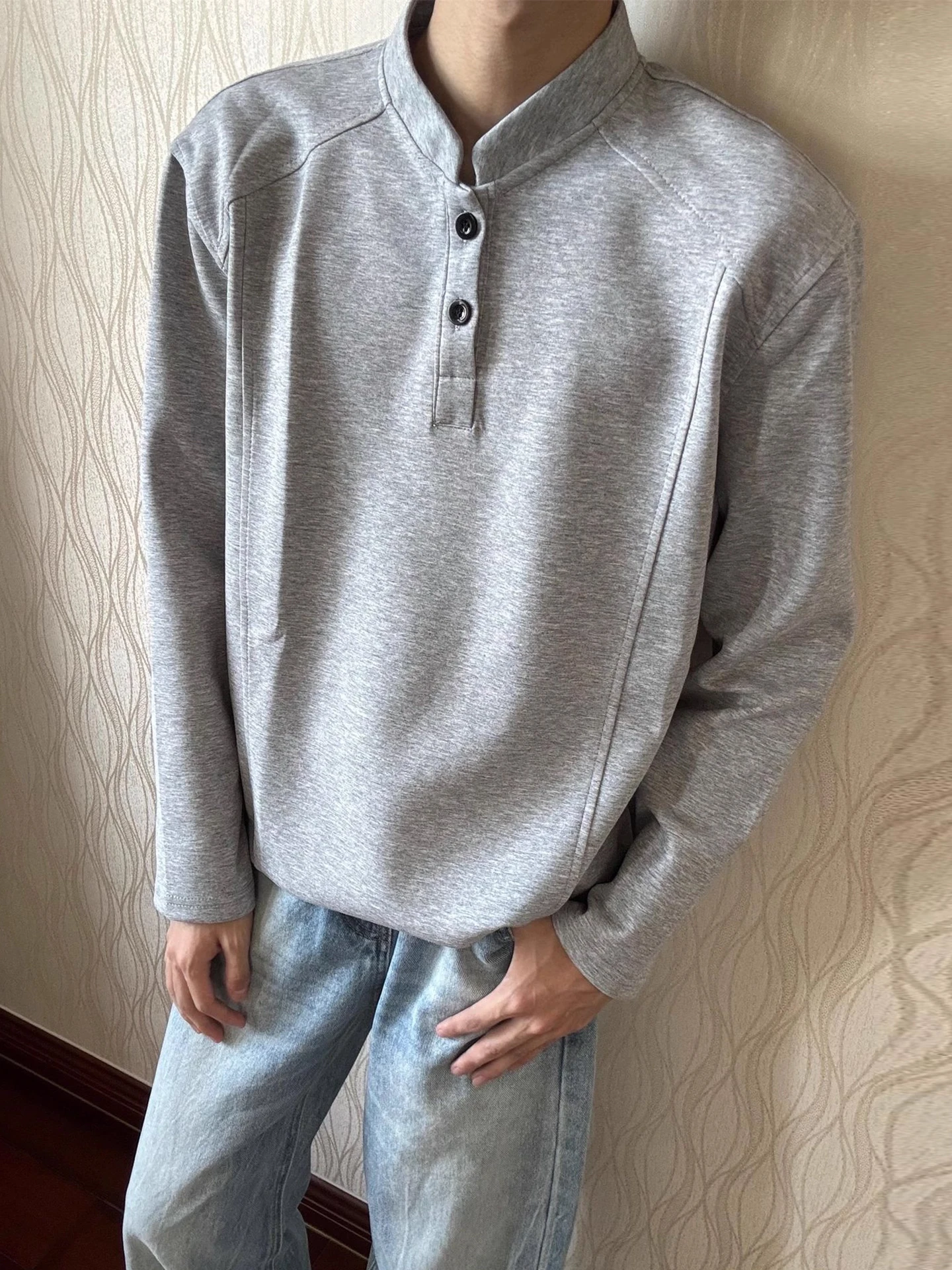 Men's Long Sve irt Henry Collar Sweatirt Heavy Du oulder OOTD Base irt Splice Proc Casual Sle for Autumn
Men's Long Sve irt Henry Collar Sweatirt Heavy Du oulder OOTD Base irt Splice Proc Casual Sle for Autumn