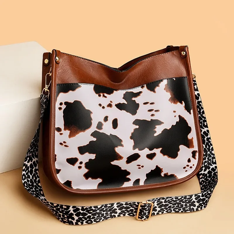 Women Shoulder New Fashion Leopard Print Wide Ribbon Diagonal Tote Large Capacity Crossbody Bag
Women Shoulder New Fashion Leopard Print Wide Ribbon Diagonal Tote Large Capacity Crossbody Bag