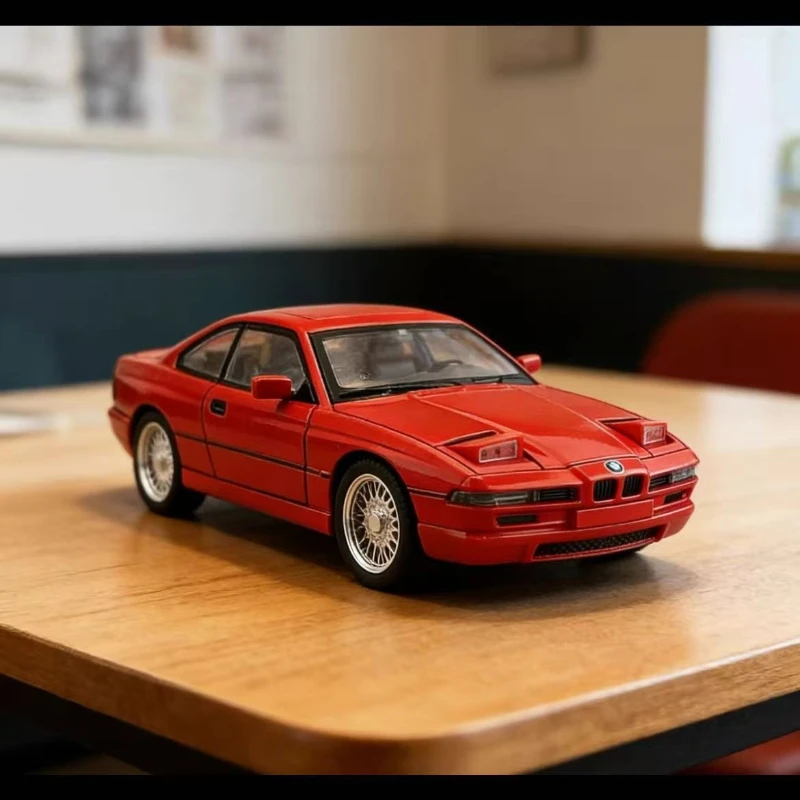 Classic old timer 850CSI model 1:24 retro styling pop up headlight pull back sound light desktop ornament toy
Classic old timer 850CSI model 1:24 retro styling pop up headlight pull back sound light desktop ornament toy