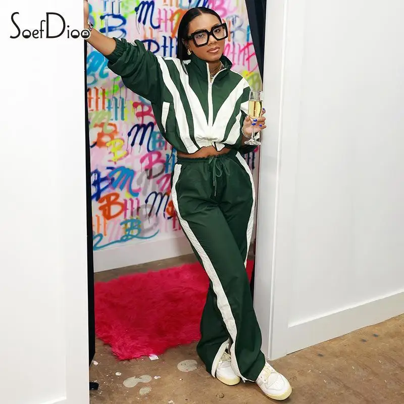 Soefdioo Contrast Color 2 Piece Sets for Women Casual Crop Jackets+Pants Matching 2024Winter Fashion Gym Set Outfits Tracksuits
Soefdioo Contrast Color 2 Piece Sets for Women Casual Crop Jackets+Pants Matching 2024Winter Fashion Gym Set Outfits Tracksuits